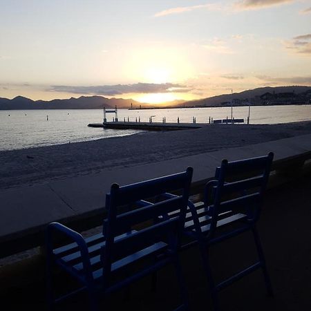 ++++ Renovated Cosy 50M2 Sunny Flat / Balcony / Close To Beach And To The Palais Des Festivals ++++ 戛纳 外观 照片