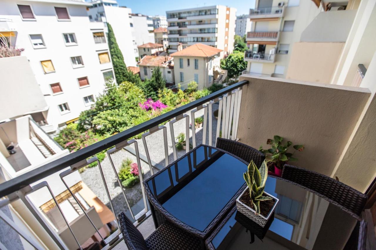 ++++ Renovated Cosy 50M2 Sunny Flat / Balcony / Close To Beach And To The Palais Des Festivals ++++ 戛纳 外观 照片