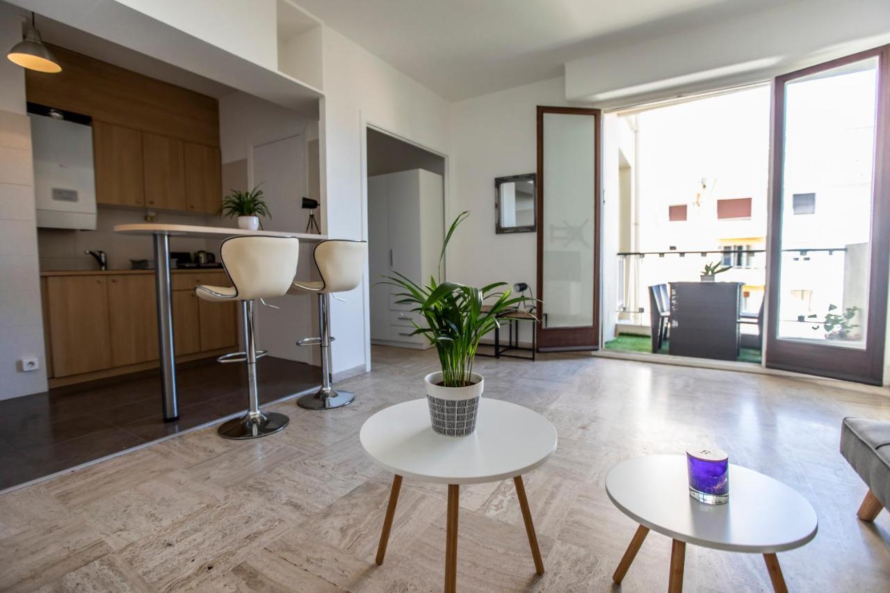 ++++ Renovated Cosy 50M2 Sunny Flat / Balcony / Close To Beach And To The Palais Des Festivals ++++ 戛纳 外观 照片