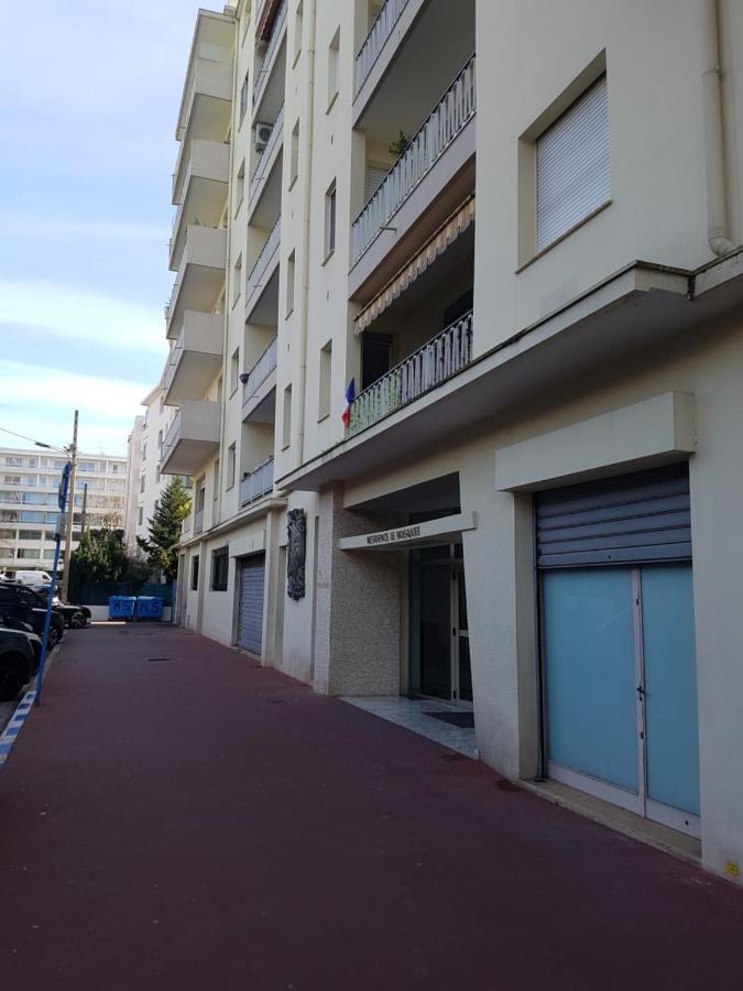 ++++ Renovated Cosy 50M2 Sunny Flat / Balcony / Close To Beach And To The Palais Des Festivals ++++ 戛纳 外观 照片
